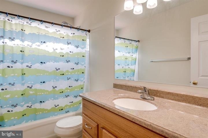 6805 Hollow Glen Court - Photo 30
