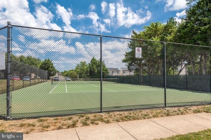 6805 Hollow Glen Court - Photo 48