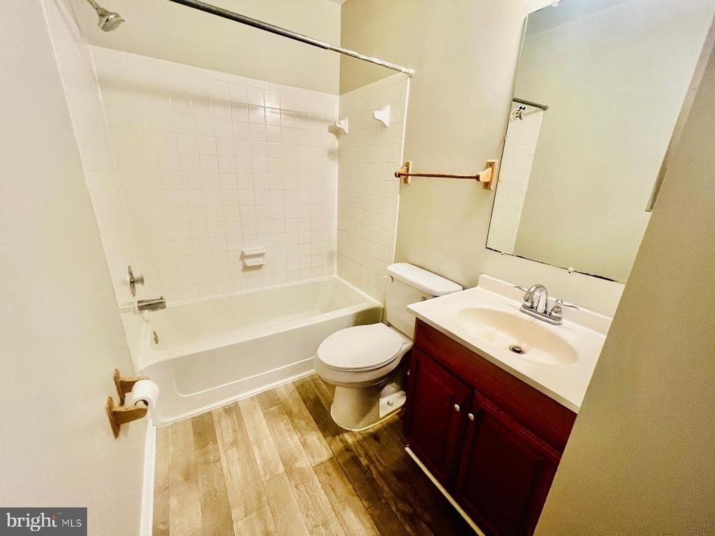 4704 S Park Court - Photo 36