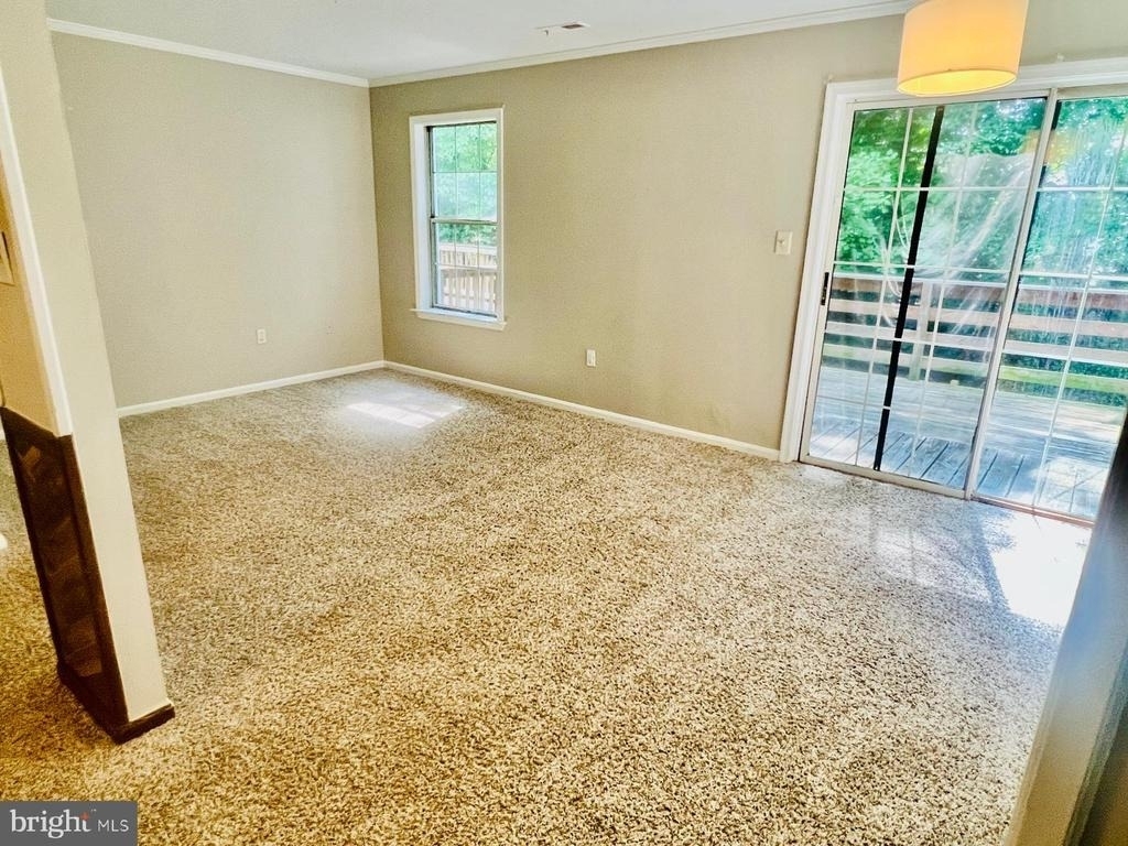 4704 S Park Court - Photo 46