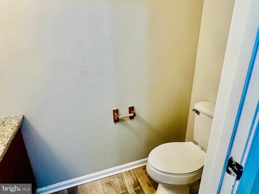 4704 S Park Court - Photo 12