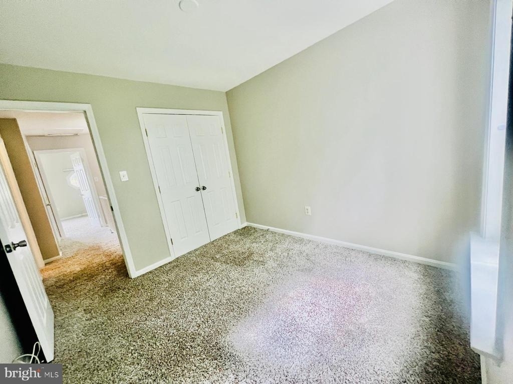 4704 S Park Court - Photo 29