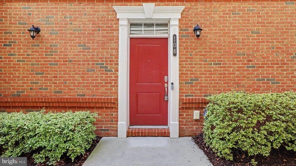 43031 Foxtrail Woods Terrace - Photo 3