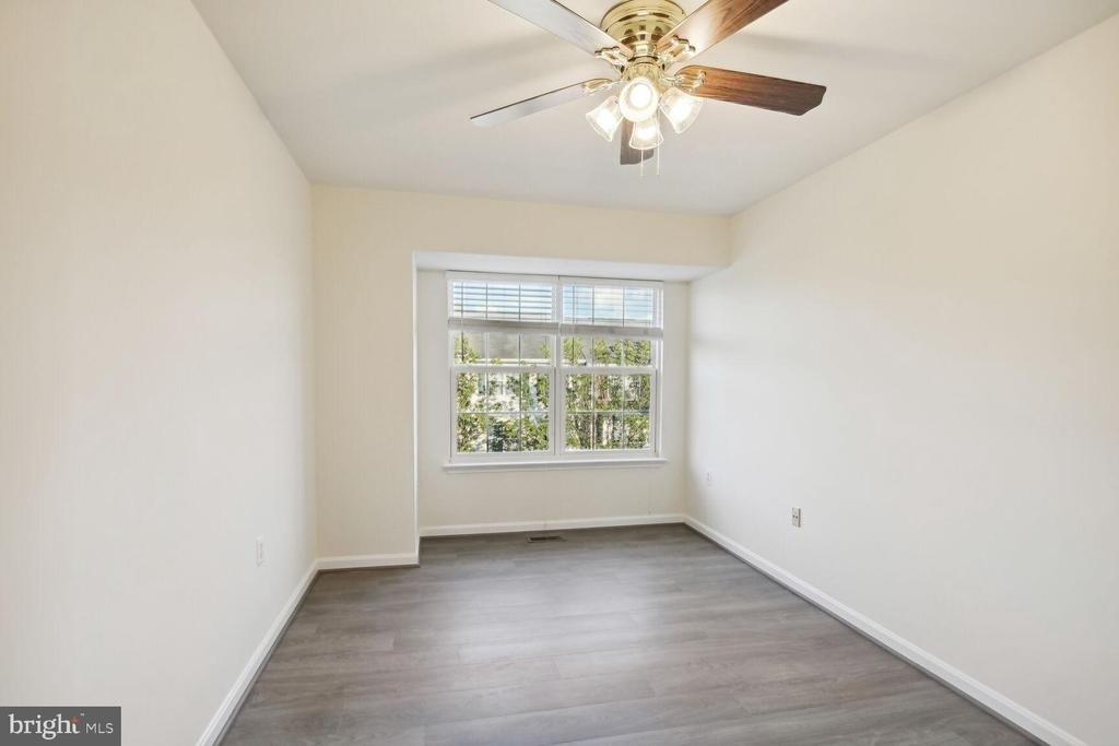 211 Golden Larch Terrace Ne - Photo 10