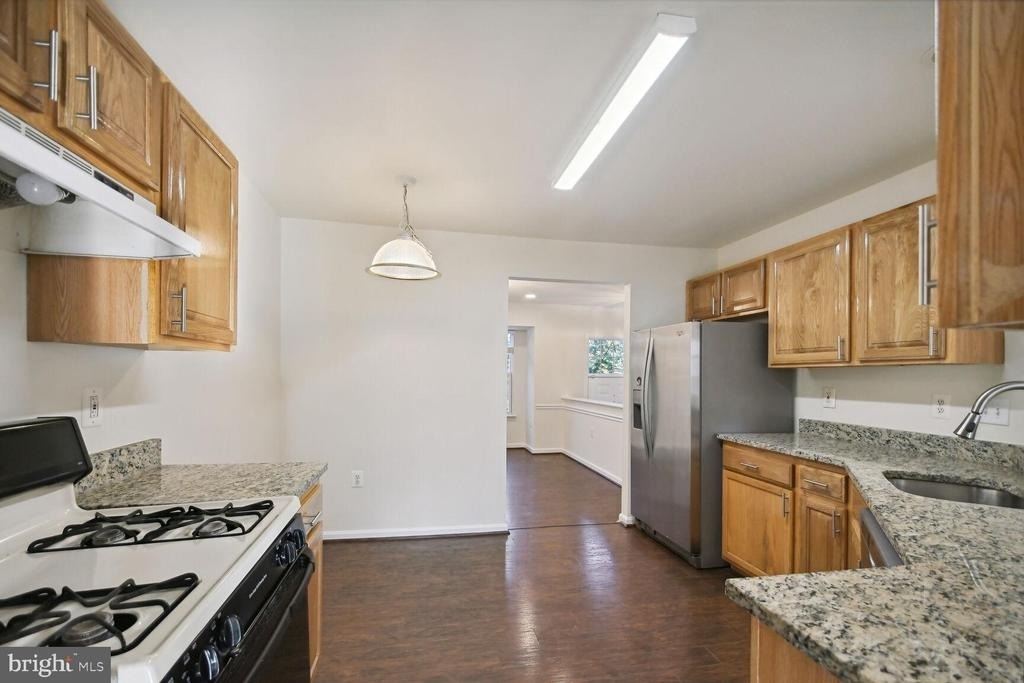211 Golden Larch Terrace Ne - Photo 8