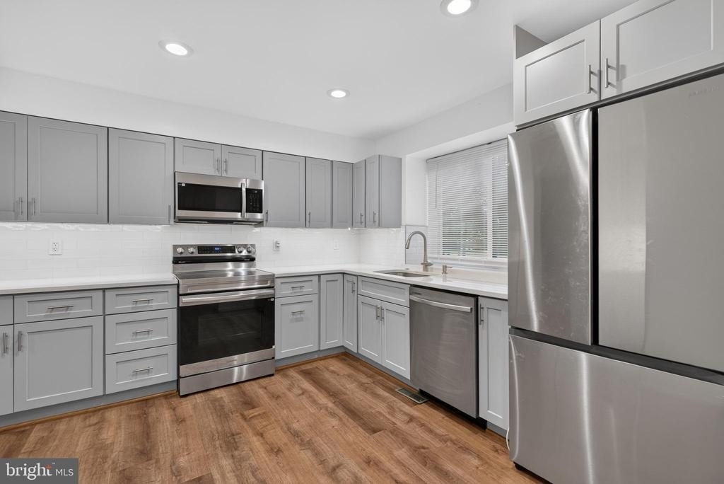 2952 Jermantown Road - Photo 3