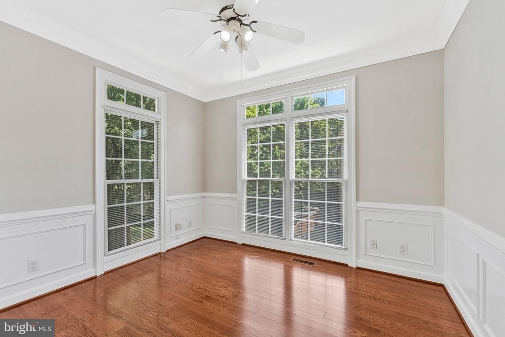 9546 Lagersfield Circle - Photo 12