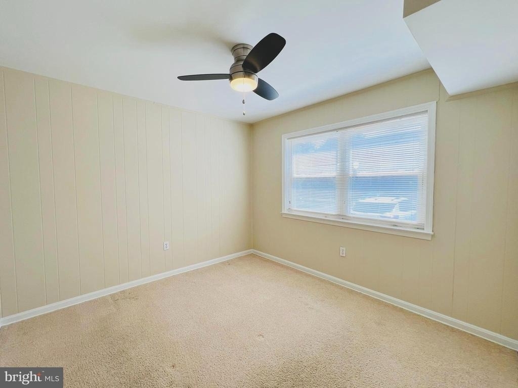 8124 Larkin Lane - Photo 29