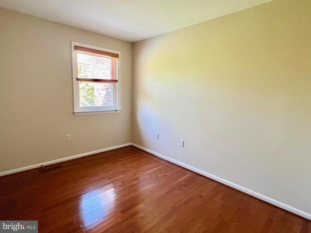 8124 Larkin Lane - Photo 25