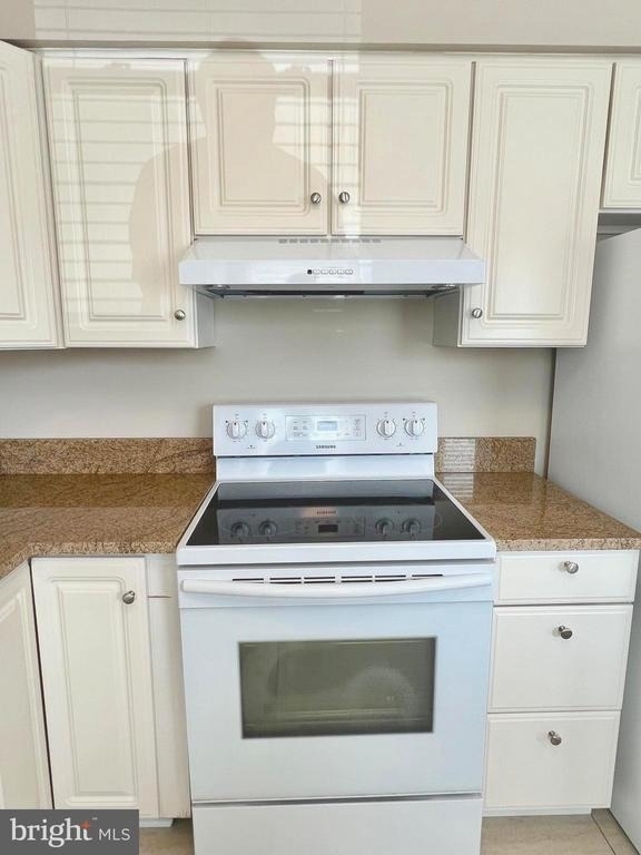 8124 Larkin Lane - Photo 13