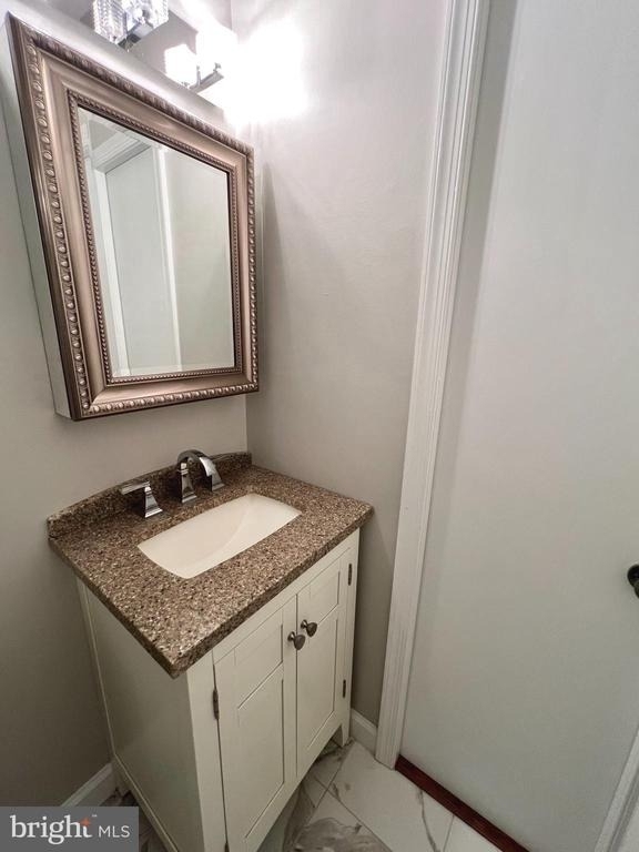 8124 Larkin Lane - Photo 33