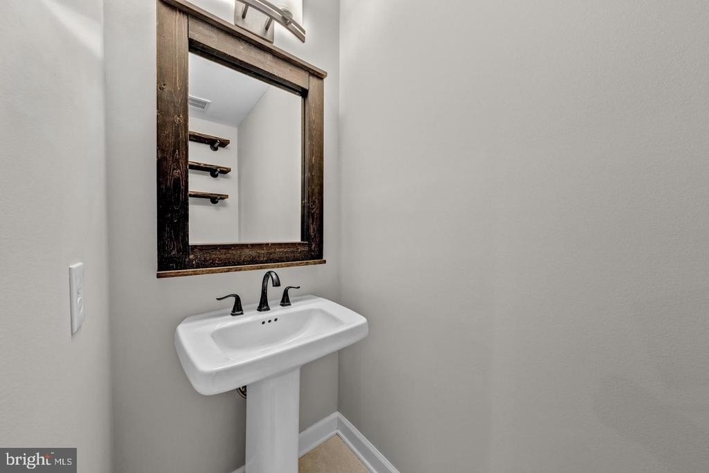 6008 Kelsey Court - Photo 28