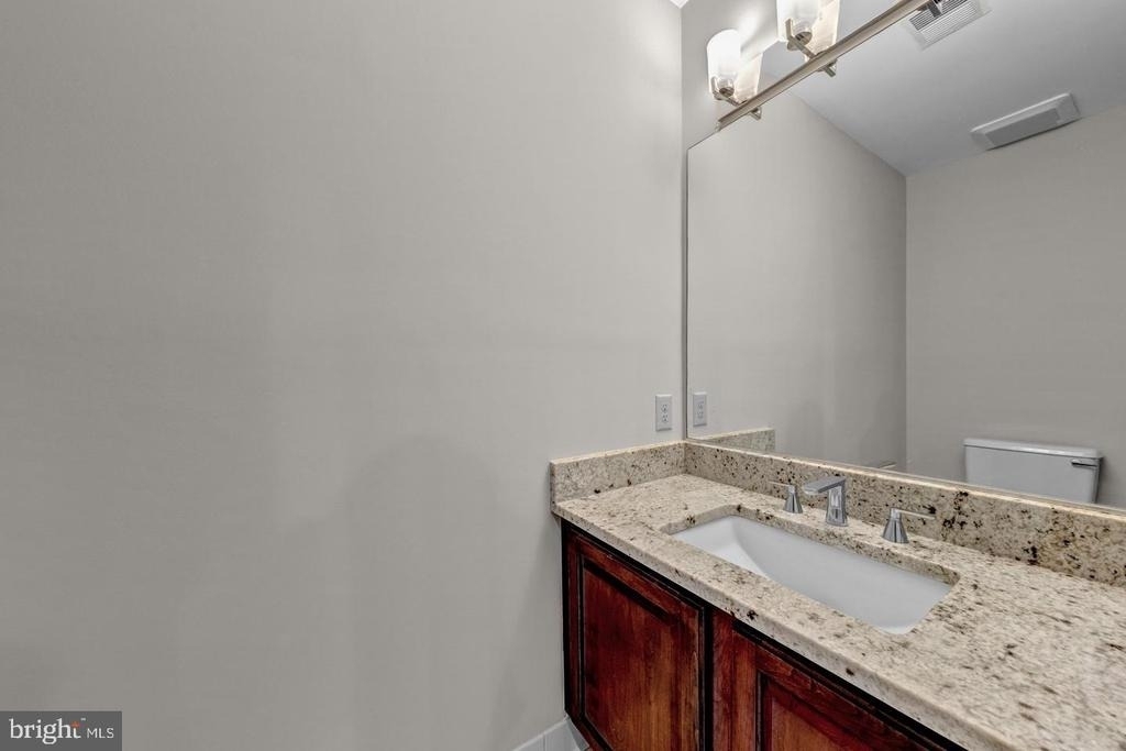 6008 Kelsey Court - Photo 45