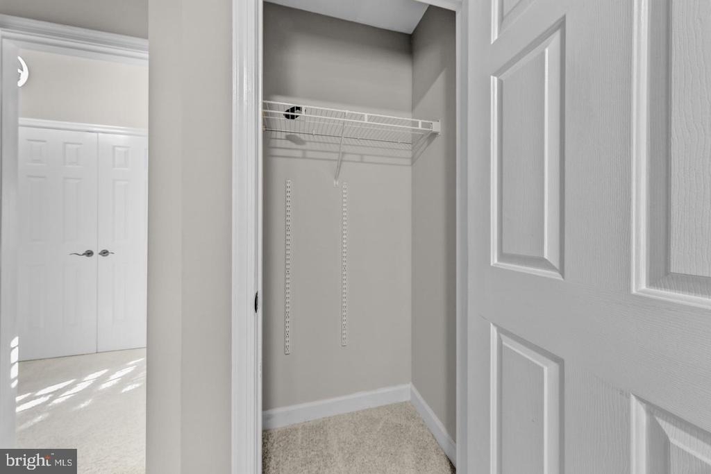 6008 Kelsey Court - Photo 37