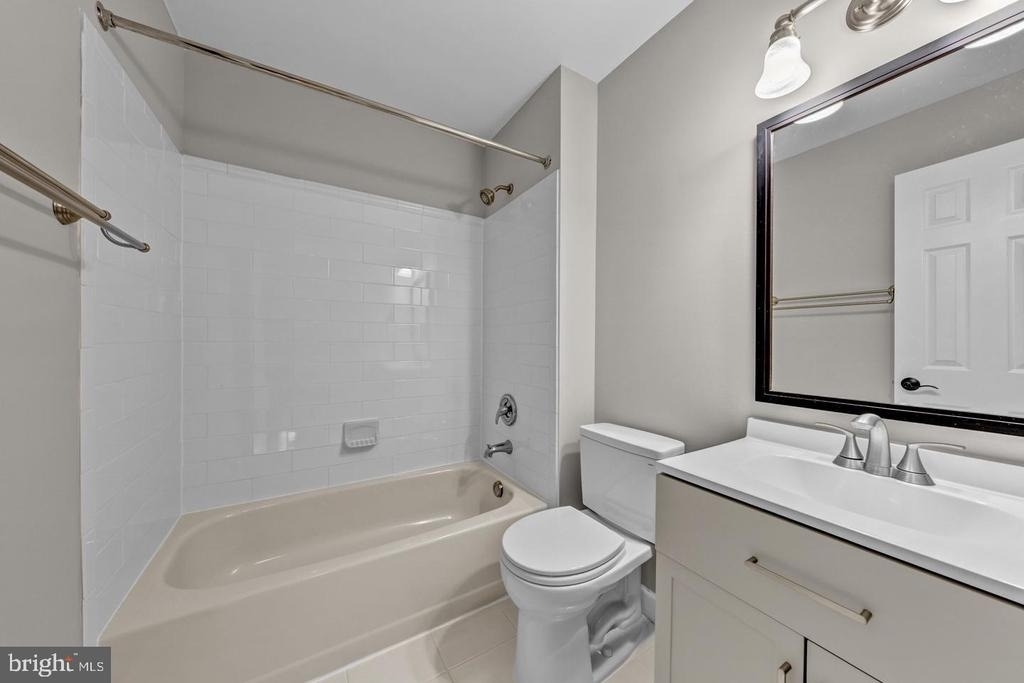 6008 Kelsey Court - Photo 40