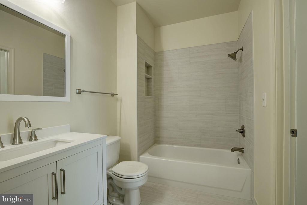 1645 International Drive - Photo 10