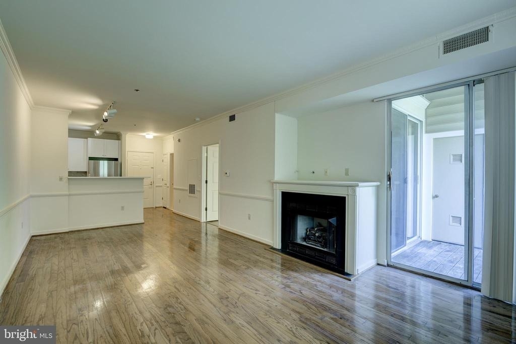 1645 International Drive - Photo 11