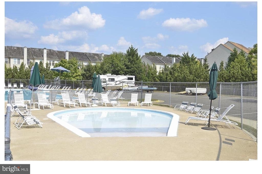 14033 Betsy Ross Lane - Photo 27