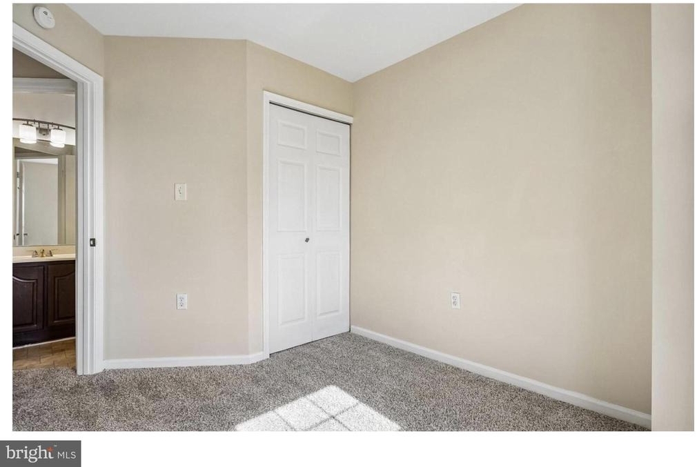 14033 Betsy Ross Lane - Photo 15