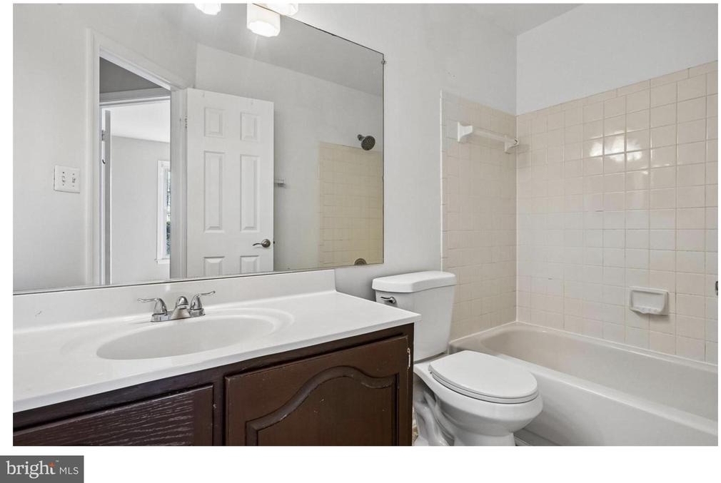 14033 Betsy Ross Lane - Photo 16