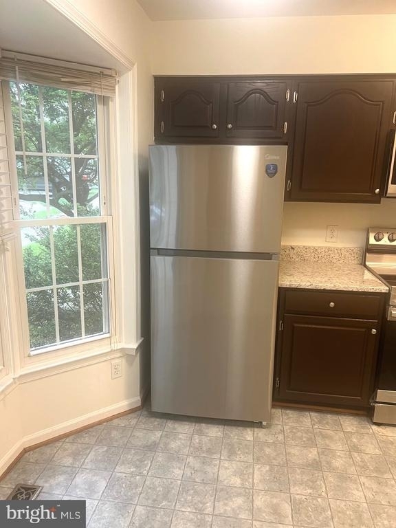 14033 Betsy Ross Lane - Photo 10