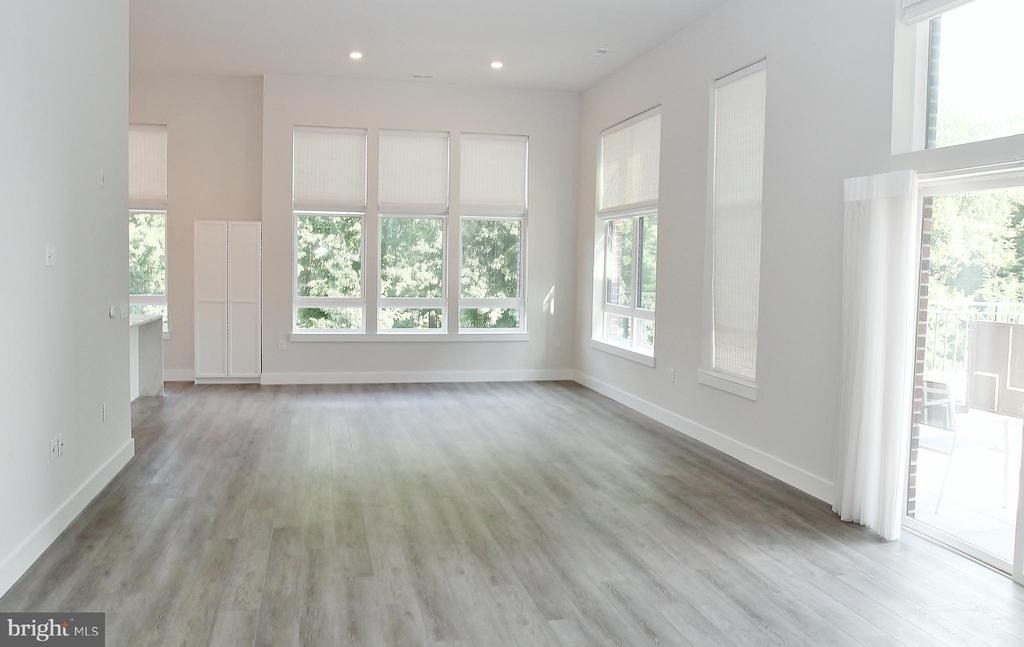 1761 Old Meadow Road - Photo 20
