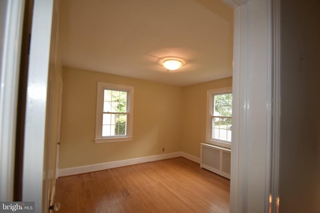 4610 3rd Street S - Photo 18