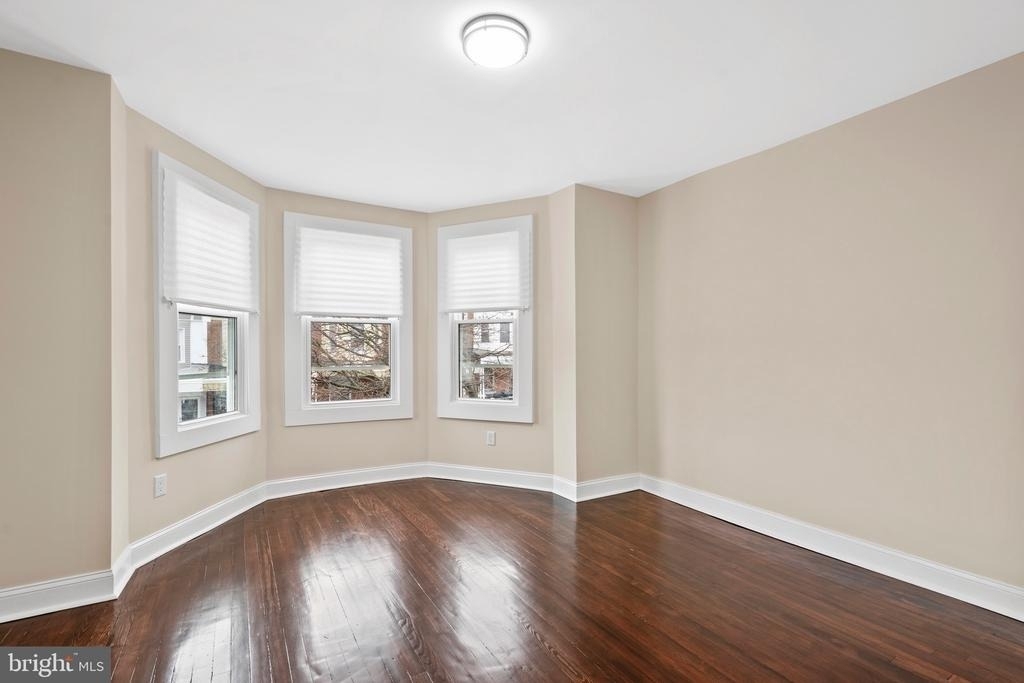 5611 Stewart Street - Photo 14