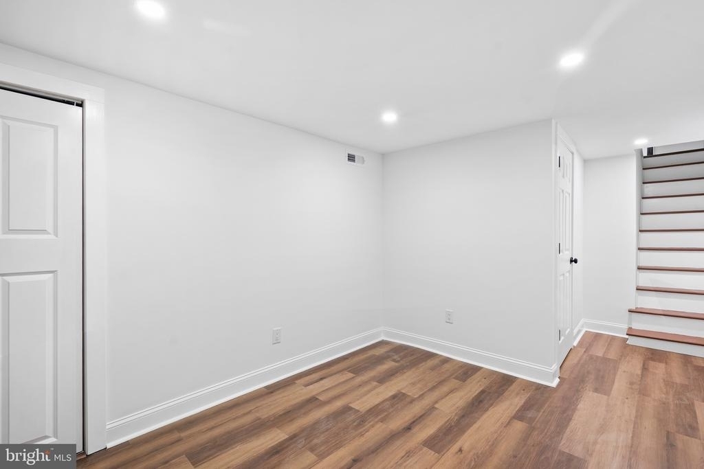 5611 Stewart Street - Photo 28