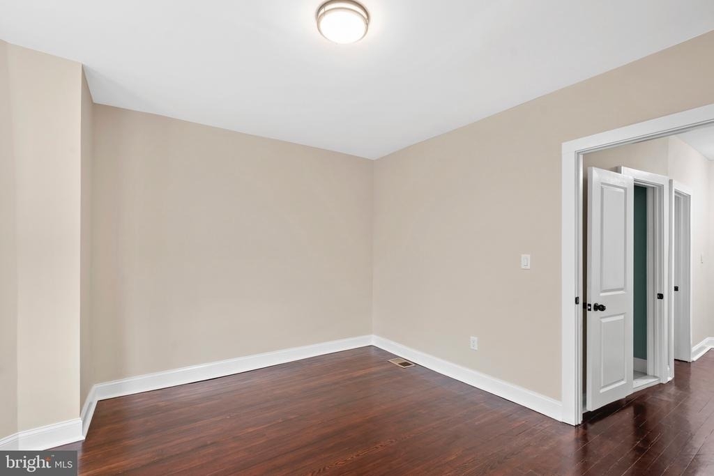 5611 Stewart Street - Photo 23