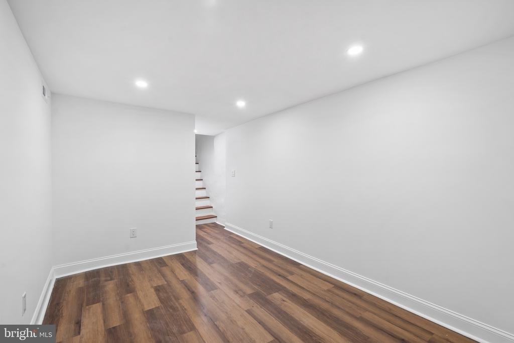 5611 Stewart Street - Photo 25