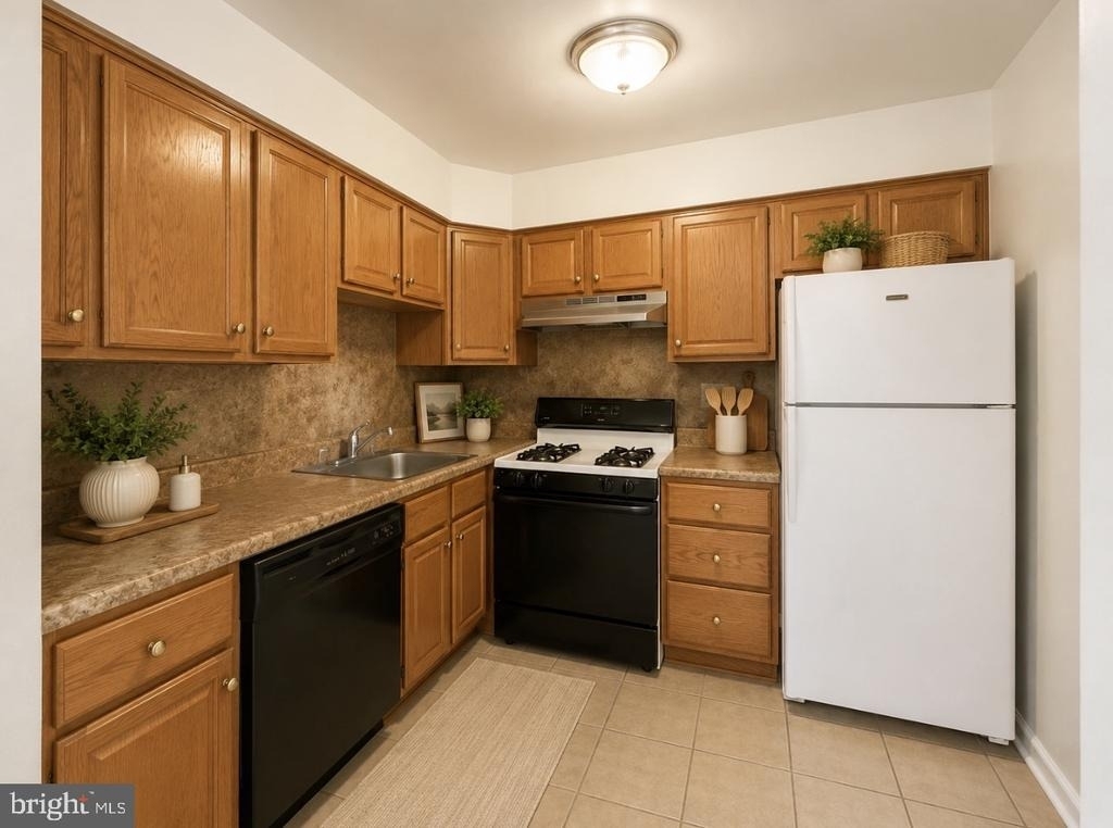8828 Cottage Street - Photo 2