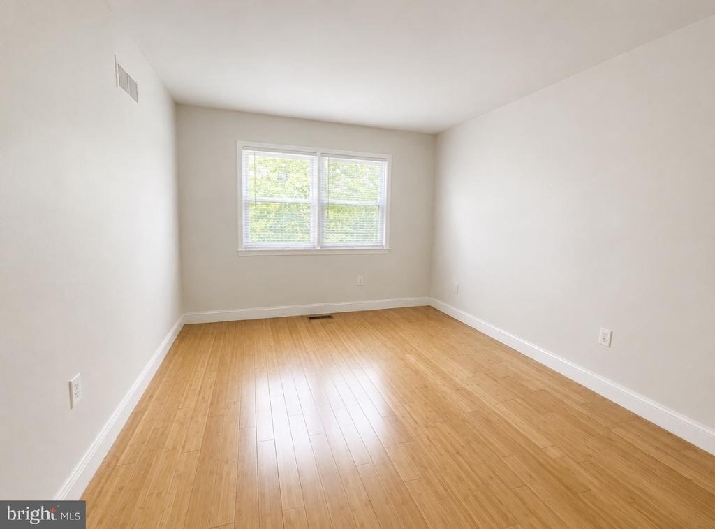 8828 Cottage Street - Photo 11