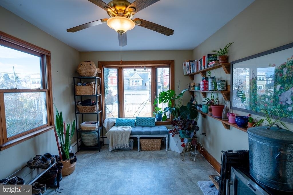 409 Price Street - Photo 10