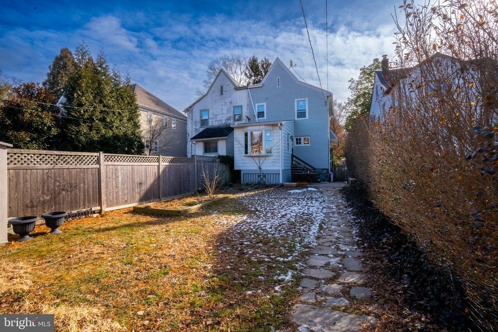409 Price Street - Photo 21