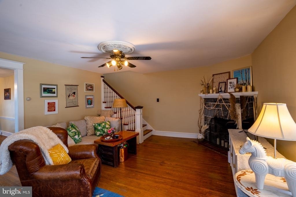 409 Price Street - Photo 4