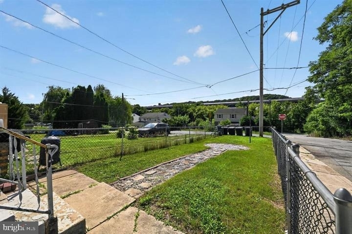 798 Madison Street - Photo 26