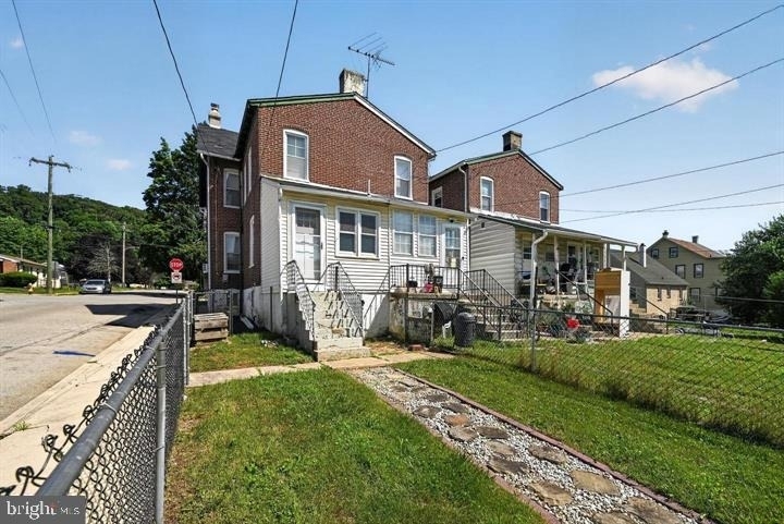 798 Madison Street - Photo 27