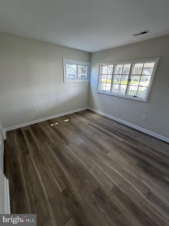 194 Kenwood Drive S - Photo 5