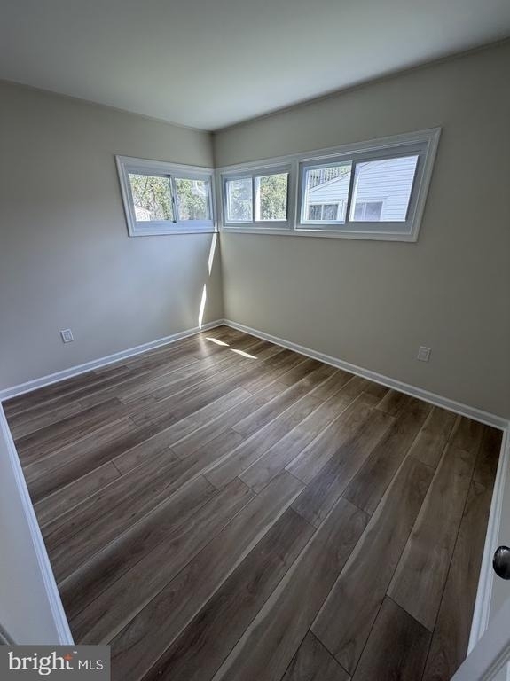 194 Kenwood Drive S - Photo 6