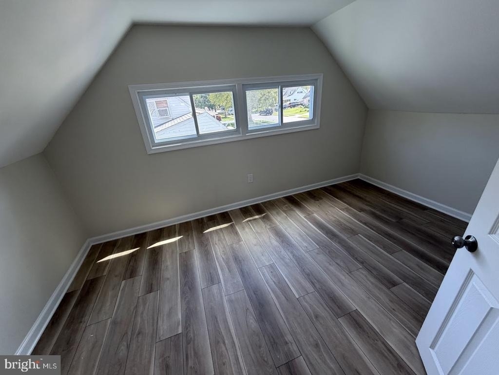 194 Kenwood Drive S - Photo 9