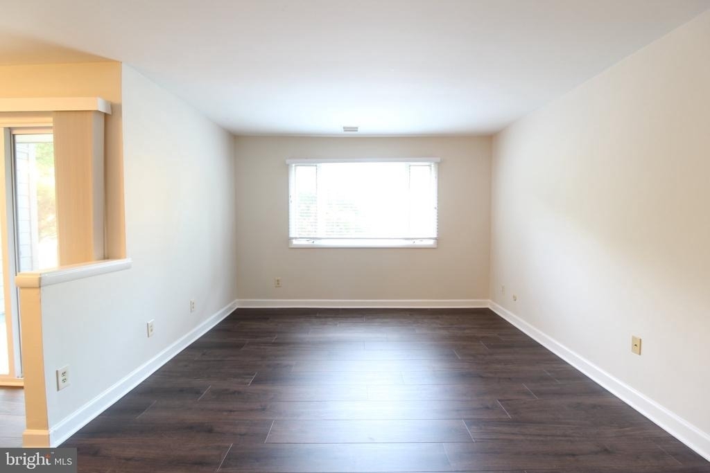 3123 Sayre Drive - Photo 11