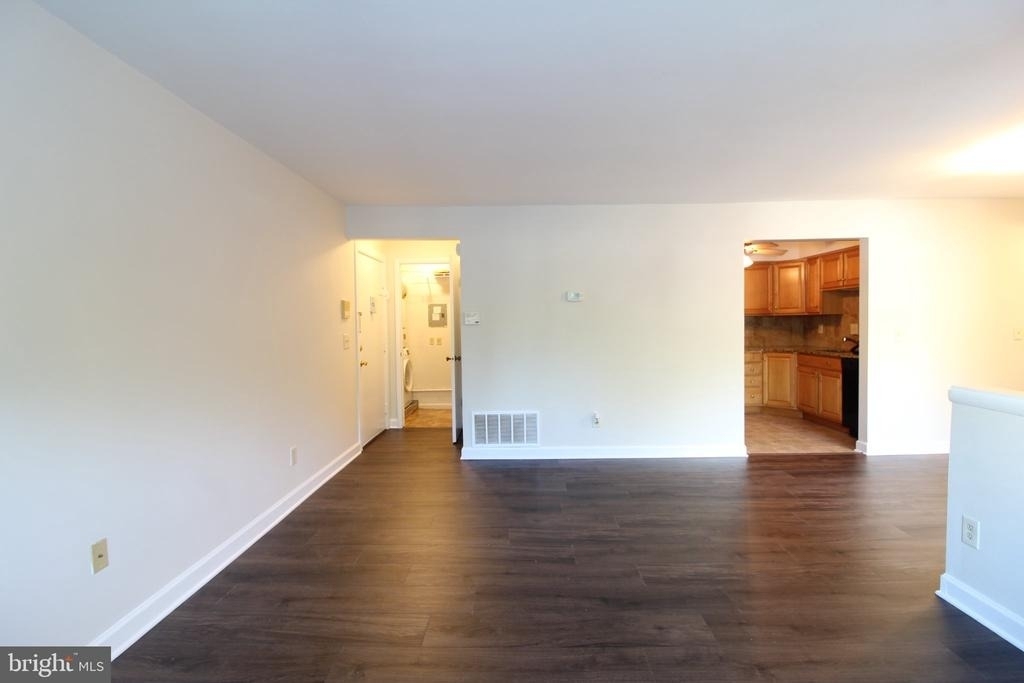 3123 Sayre Drive - Photo 12