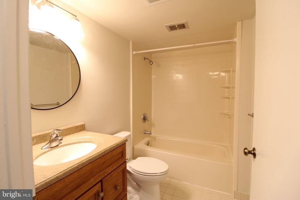 3123 Sayre Drive - Photo 22