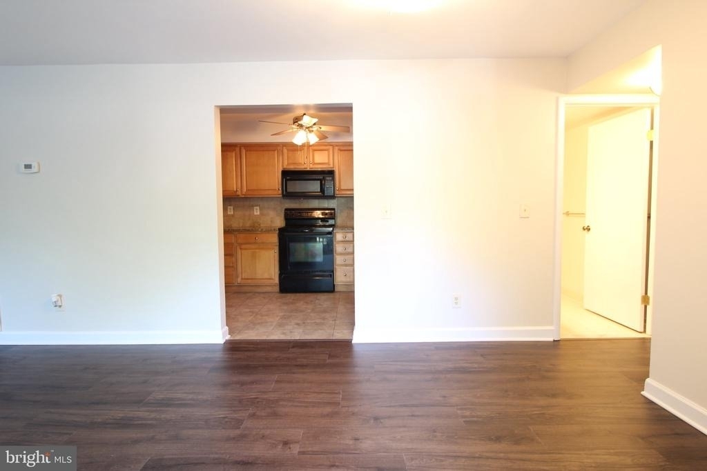 3123 Sayre Drive - Photo 16