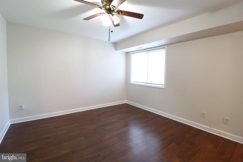 3123 Sayre Drive - Photo 25