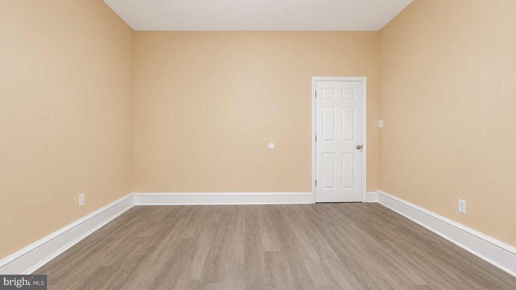 292 Spring Street - Photo 9