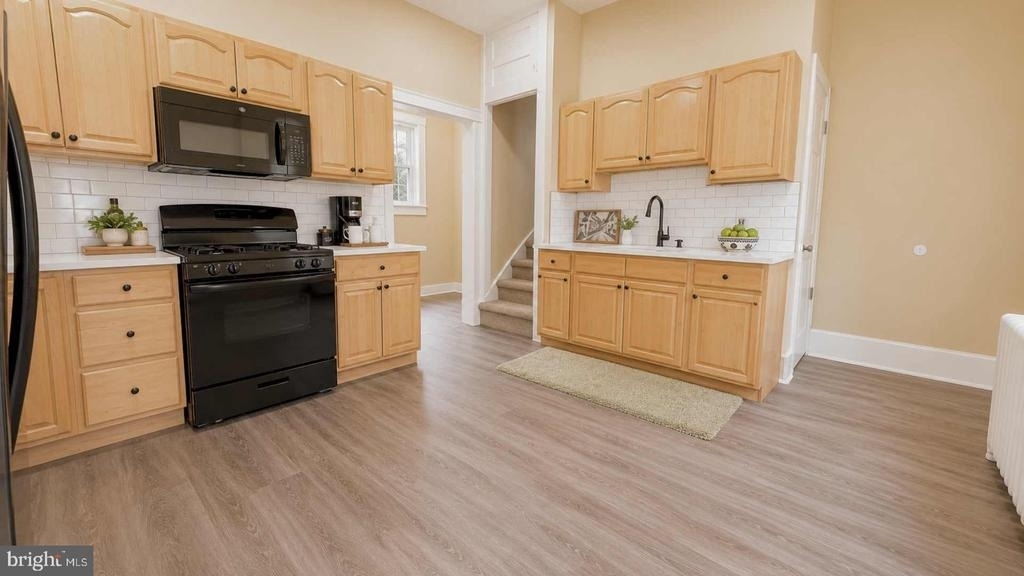 292 Spring Street - Photo 16