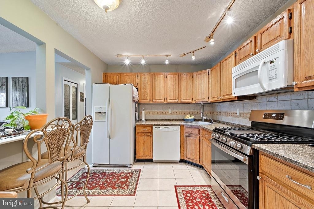 55 Willow Court - Photo 6