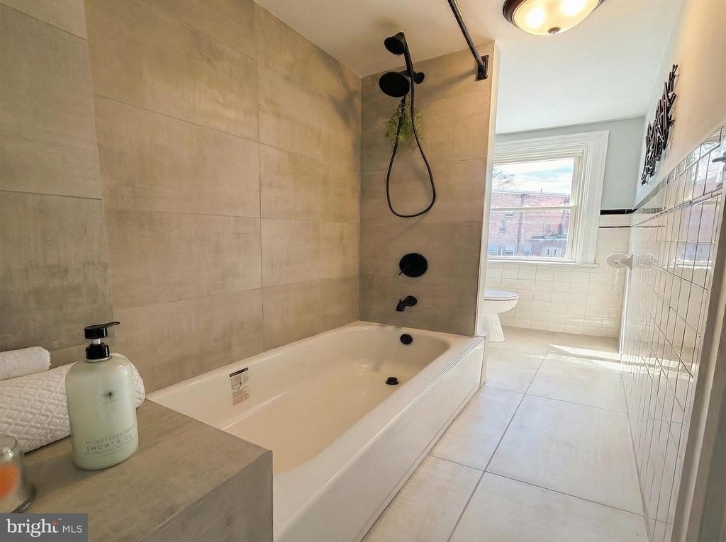 230 Spring Street - Photo 31